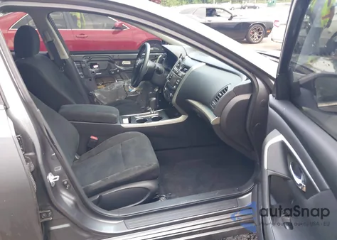 2015 Nissan Altima 2.5/2.5 S/2.5 Sl/2.5 Sv from USA, damaged, VIN 1N4AL3AP2FC234498